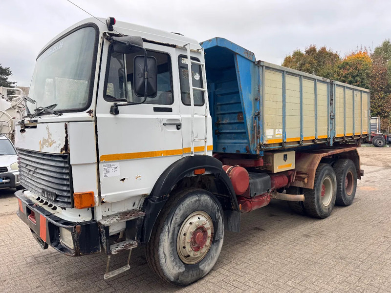 Iveco Turbotech 330.30 **6CYLINDER-WATERCOOLING-BIG AXXLES** - Camión volquete: foto 3 Iveco Turbotech 330.30 **6CYLINDER-WATERCOOLING-BIG AXXLES** - Camión volquete: foto 3