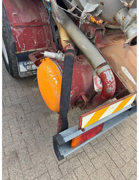 Limpieza de alcantarillado Iveco Turbotech **VACUMTRUCK-HYDROCUREUR**: foto 14