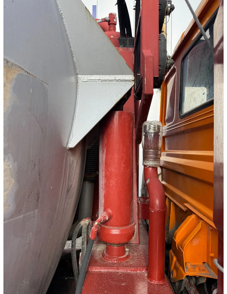 Limpieza de alcantarillado Iveco Turbotech **VACUMTRUCK-HYDROCUREUR**: foto 8