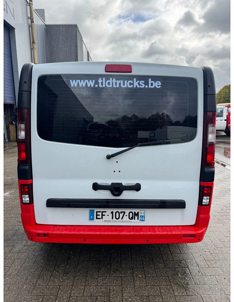 Renault Trafic **AMBULANCE-EURO 5-AC-DCI120** - Ambulancia: foto 5 Renault Trafic **AMBULANCE-EURO 5-AC-DCI120** - Ambulancia: foto 5