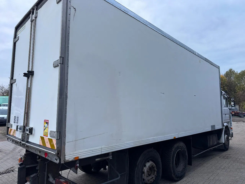 Scania R143-450 V8 **FRENCH TRUCK-TOPSHAPE** - Camión frigorífico: foto 5 Scania R143-450 V8 **FRENCH TRUCK-TOPSHAPE** - Camión frigorífico: foto 5