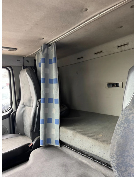 Camión caja abierta Volvo FM 9.260 **MANUAL GEARBOX-FRENCH ORIGINE**: foto 17