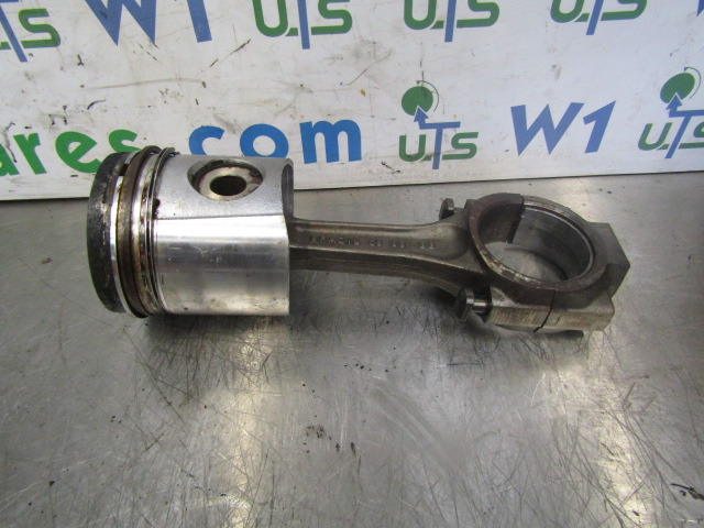 CUMMINS 6 CTA C SERIES CONROD + PISTON P/NO3934924700 – 5 AVAILABLE - Motor y piezas para Camión: foto 1 CUMMINS 6 CTA C SERIES CONROD + PISTON P/NO3934924700 – 5 AVAILABLE - Motor y piezas para Camión: foto 1