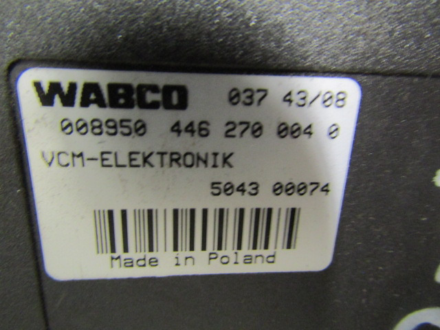 IVECO TECTOR 75E16 VCM ECU P/NO 4462700040 / IVECO P/NO 504300074 - Unidad de control para Camión: foto 2 IVECO TECTOR 75E16 VCM ECU P/NO 4462700040 / IVECO P/NO 504300074 - Unidad de control para Camión: foto 2