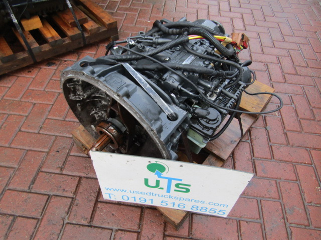 IVECO TECTOR 75E16 ZF6AS700T0 GEARBOX - Caja de cambios para Camión: foto 2 IVECO TECTOR 75E16 ZF6AS700T0 GEARBOX - Caja de cambios para Camión: foto 2