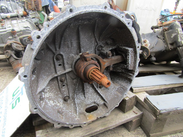 IVECO TECTOR ZF S5-42 5 SPEED GEARBOX - Caja de cambios para Camión: foto 3 IVECO TECTOR ZF S5-42 5 SPEED GEARBOX - Caja de cambios para Camión: foto 3