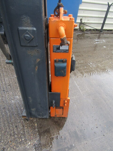 GAYK VR120 BARRIER DRIVE HAMMER - Implemento para Vehículo municipal: foto 5 GAYK VR120 BARRIER DRIVE HAMMER - Implemento para Vehículo municipal: foto 5