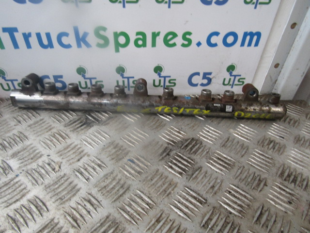 MAN D2066 TGX/TGS FUEL RAIL P/NO 0445226078 - Motor y piezas para Camión: foto 1 MAN D2066 TGX/TGS FUEL RAIL P/NO 0445226078 - Motor y piezas para Camión: foto 1