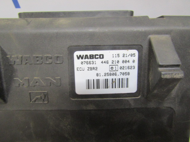 MAN TGA ZBR2 ECU P/NO 01.25806.7058 - Unidad de control para Camión: foto 2 MAN TGA ZBR2 ECU P/NO 01.25806.7058 - Unidad de control para Camión: foto 2