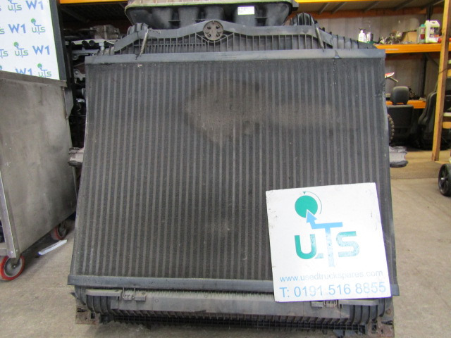 MAN TGL 150/180 RADIATOR - Radiador para Camión: foto 1 MAN TGL 150/180 RADIATOR - Radiador para Camión: foto 1