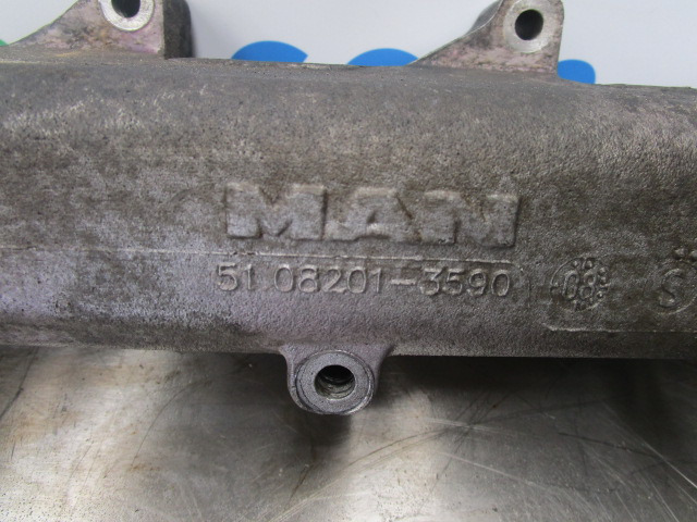 MAN TGL DO834 LFL54 INLET MANIFOLD P/NO 51-08201-3590 - Motor y piezas para Camión: foto 2 MAN TGL DO834 LFL54 INLET MANIFOLD P/NO 51-08201-3590 - Motor y piezas para Camión: foto 2