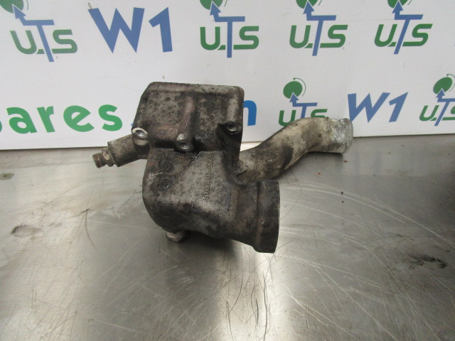 MAN TGL DO834 LFL54 THERMOSTAT HOUSING P/NO 5106404-3069 - Motor y piezas para Camión: foto 1 MAN TGL DO834 LFL54 THERMOSTAT HOUSING P/NO 5106404-3069 - Motor y piezas para Camión: foto 1