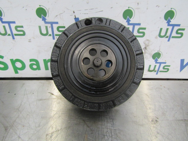 Motor y piezas para Camión MAN TGM 340 DO836 CRANKSHAFT PULLY/DAMPER P/NO 015824105: foto 1