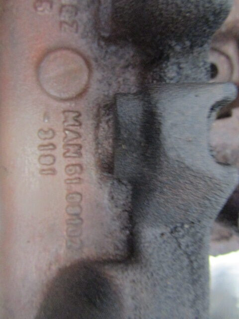 MAN TGM 340 DO836 EXHAUST MAINFOLD 3 PIECES - Sistema de escape para Camión: foto 4 MAN TGM 340 DO836 EXHAUST MAINFOLD 3 PIECES - Sistema de escape para Camión: foto 4