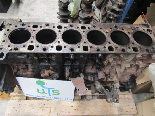 MERCEDES ACTROS MP4 OM471-6 ENGINE BLOCK - Motor y piezas para Camión: foto 3 MERCEDES ACTROS MP4 OM471-6 ENGINE BLOCK - Motor y piezas para Camión: foto 3