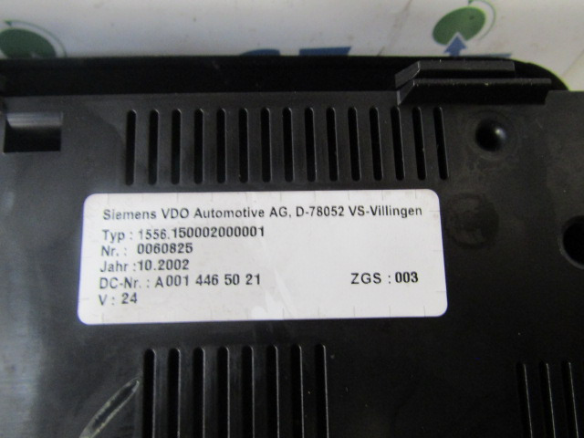 MERCEDES ATEGO 1823 CLOCK CLUSTER P/NO A001 446 5021 - Sistema eléctrico para Camión: foto 2 MERCEDES ATEGO 1823 CLOCK CLUSTER P/NO A001 446 5021 - Sistema eléctrico para Camión: foto 2