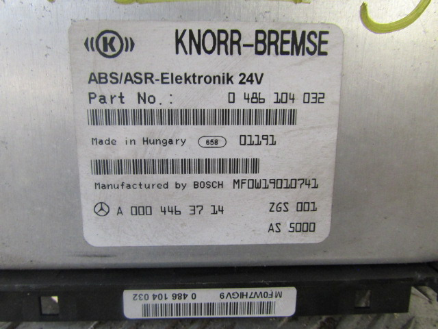MERCEDES ATEGO ABS / ESR ECU P/NO A000 446 3714 - Unidad de control para Camión: foto 2 MERCEDES ATEGO ABS / ESR ECU P/NO A000 446 3714 - Unidad de control para Camión: foto 2