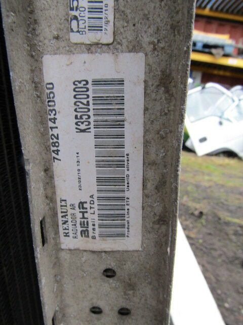 RENAULT MIDLUM DXI 180 RADIATOR P/NO M5422001 - Radiador para Camión: foto 3 RENAULT MIDLUM DXI 180 RADIATOR P/NO M5422001 - Radiador para Camión: foto 3