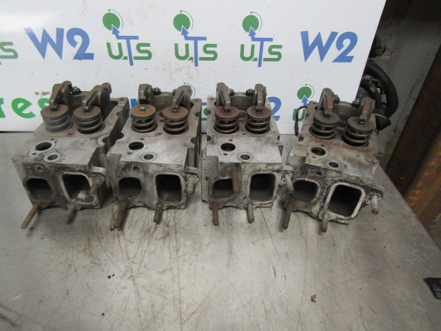 SCHMIDT SWINGO CYLINDER HEAD (R754 ENGINE) P/NO 90352041F - Motor y piezas para Camión: foto 3 SCHMIDT SWINGO CYLINDER HEAD (R754 ENGINE) P/NO 90352041F - Motor y piezas para Camión: foto 3