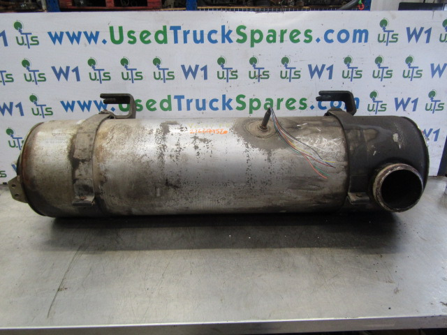 VOLVO FE EXHAUST SILENCER WITH CAT P/NO 21669952 - Sistema de escape para Camión: foto 1 VOLVO FE EXHAUST SILENCER WITH CAT P/NO 21669952 - Sistema de escape para Camión: foto 1