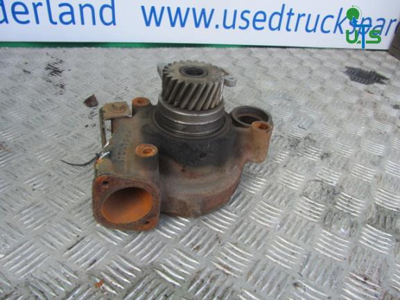 VOLVO FLE 220/250 WATER PUMP - Motor y piezas para Camión: foto 1 VOLVO FLE 220/250 WATER PUMP - Motor y piezas para Camión: foto 1