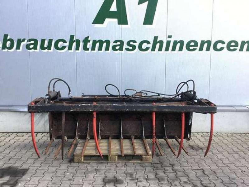 Bressel SZ 25 - Cargador frontal para tractor: foto 1 Bressel SZ 25 - Cargador frontal para tractor: foto 1