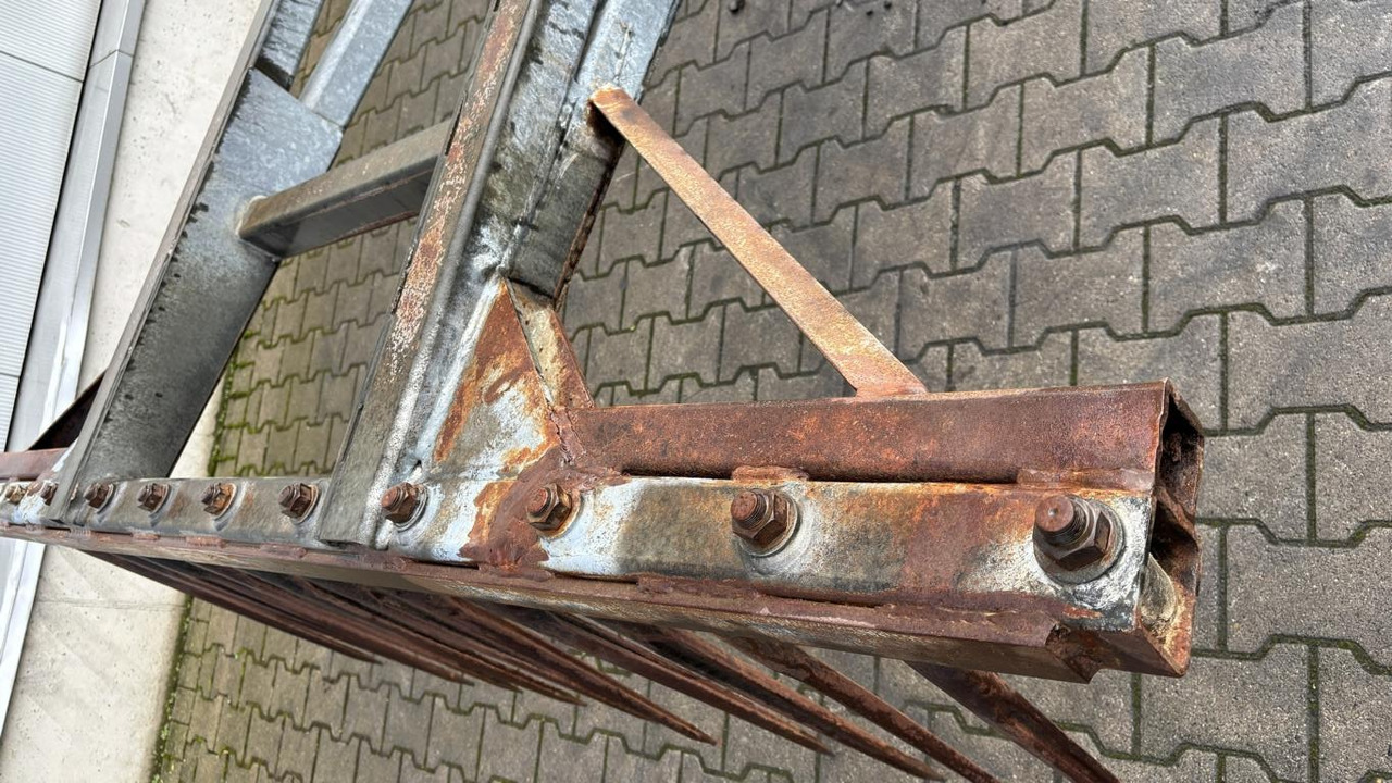 Fliegl SILOPRATZE 3000 MM - Equipo para silos: foto 2 Fliegl SILOPRATZE 3000 MM - Equipo para silos: foto 2