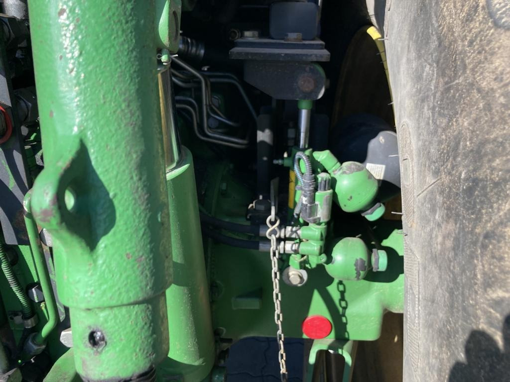 John Deere 6210R - Tractor: foto 4 John Deere 6210R - Tractor: foto 4