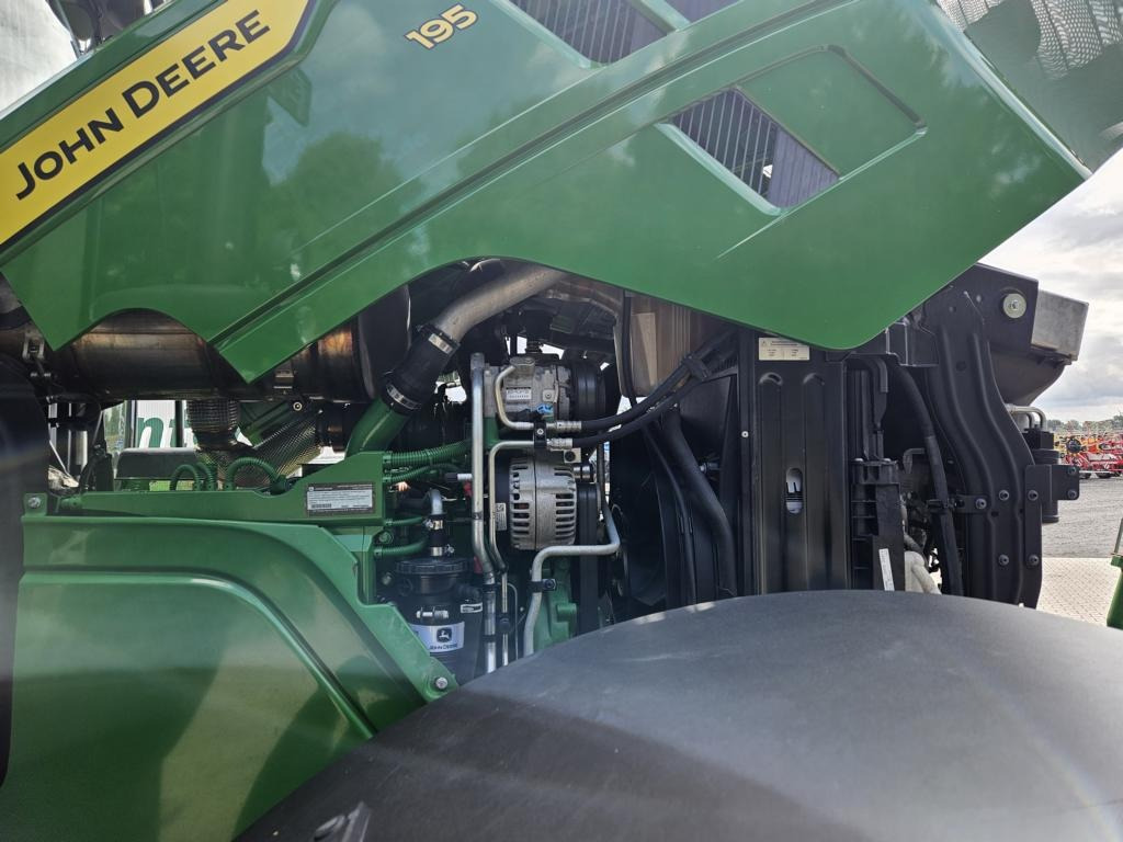 John Deere 6R195 TRAKTOR - Tractor: foto 2 John Deere 6R195 TRAKTOR - Tractor: foto 2