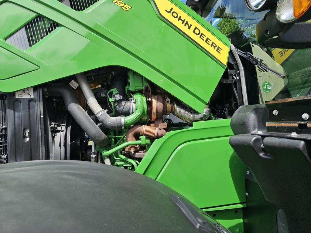 John Deere 6R195 TRAKTOR - Tractor: foto 5 John Deere 6R195 TRAKTOR - Tractor: foto 5