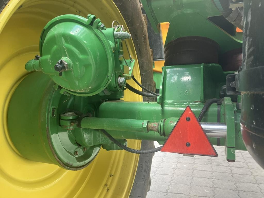 John Deere BASISMASCHINE R944I POWRSPRAY - Pulverizador arrastrado: foto 5 John Deere BASISMASCHINE R944I POWRSPRAY - Pulverizador arrastrado: foto 5