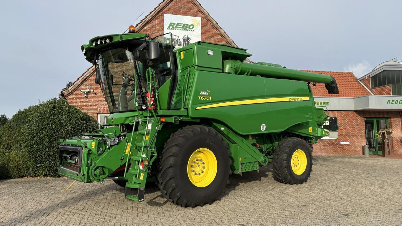 John Deere T660 - Cosechadora de granos: foto 1 John Deere T660 - Cosechadora de granos: foto 1