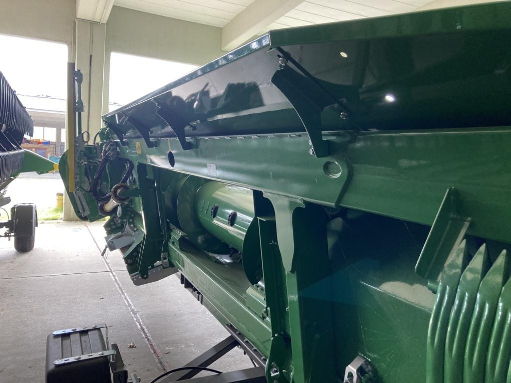 John Deere VARIABLES SCHNEIDWERK 722X MY2 - Cosechadora de granos: foto 4 John Deere VARIABLES SCHNEIDWERK 722X MY2 - Cosechadora de granos: foto 4