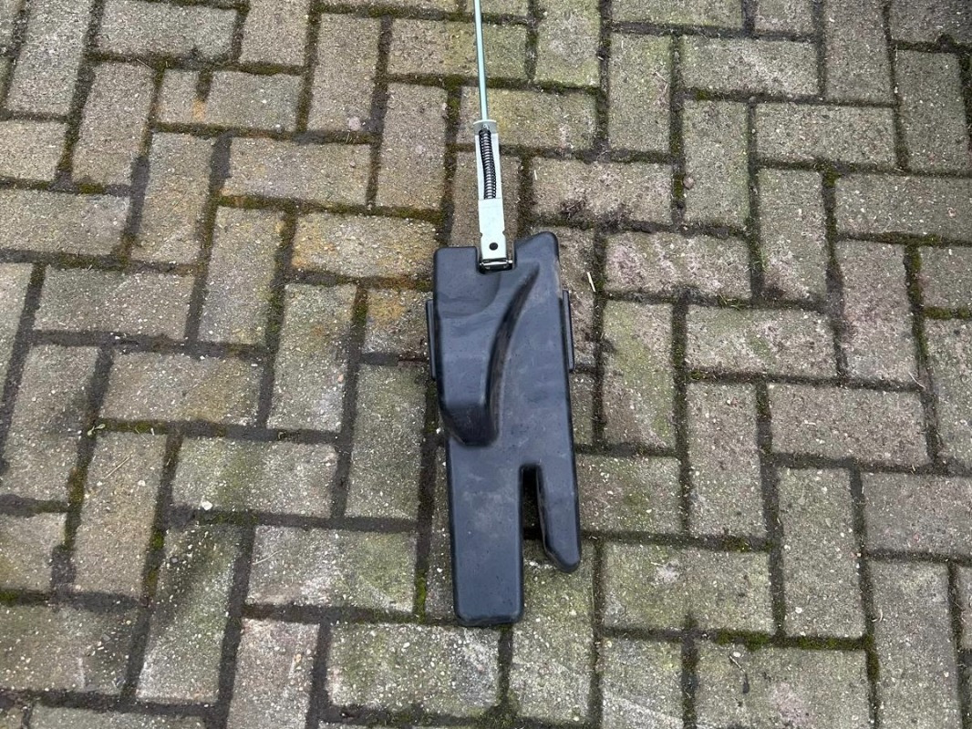 John Deere X305R RASENTRAKTOR (MY11) - Segadora: foto 3 John Deere X305R RASENTRAKTOR (MY11) - Segadora: foto 3