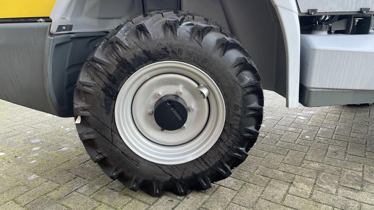 Cargadora de ruedas nuevo Kramer 5050: foto 17 Cargadora de ruedas nuevo Kramer 5050: foto 17