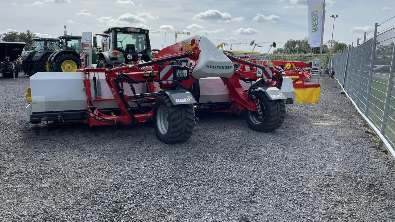 Pöttinger MERGENTO VT 9220 - Henificadora: foto 1 Pöttinger MERGENTO VT 9220 - Henificadora: foto 1