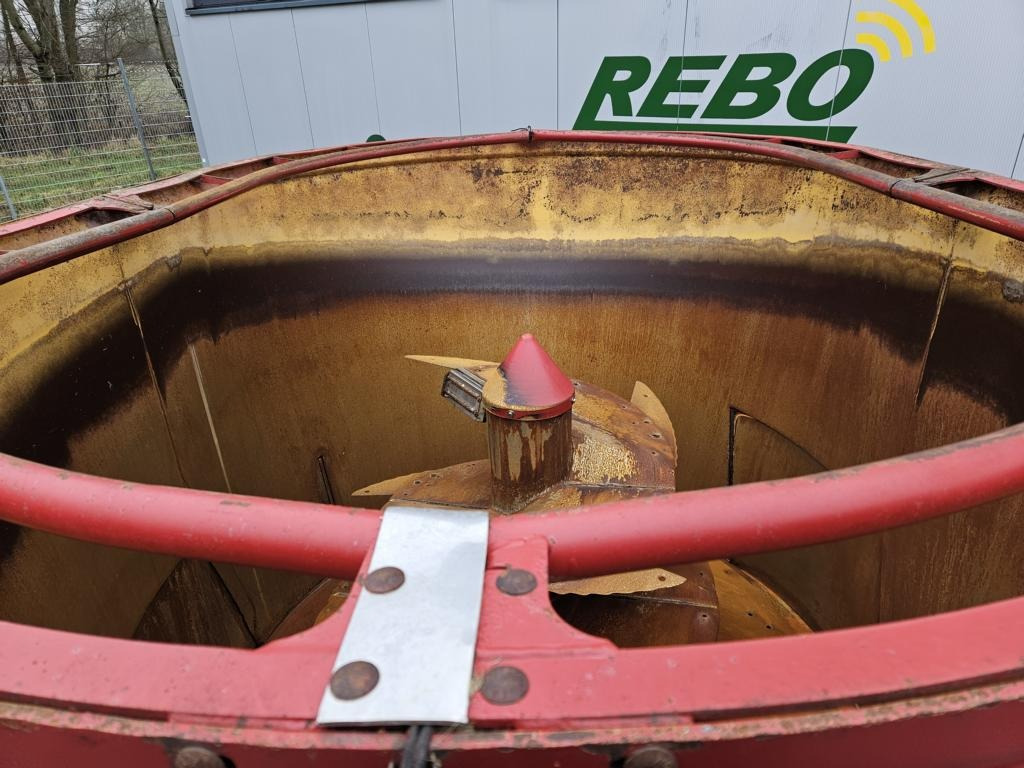 Strautmann VERTI-MIX 1251 - Desensiladora: foto 4 Strautmann VERTI-MIX 1251 - Desensiladora: foto 4