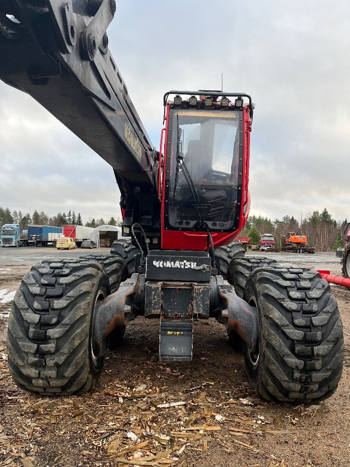 Komatsu 911 - Procesadora forestal: foto 4 Komatsu 911 - Procesadora forestal: foto 4