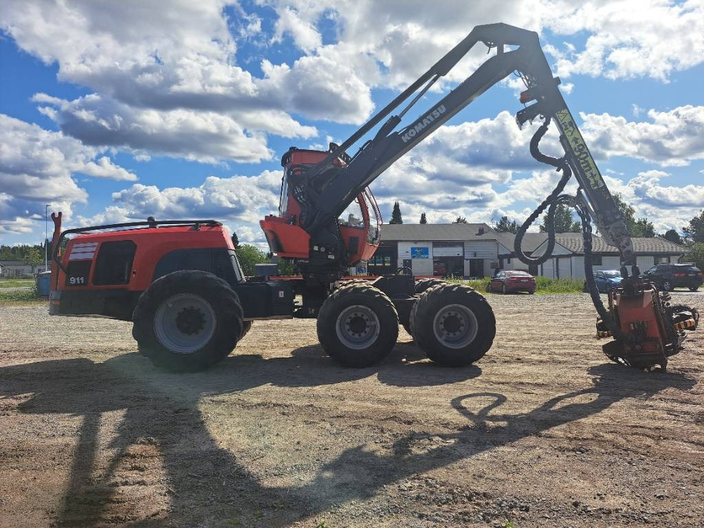Komatsu 911 - Procesadora forestal: foto 5 Komatsu 911 - Procesadora forestal: foto 5