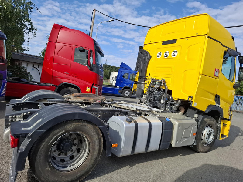 Renault T - Cabeza tractora: foto 3 Renault T - Cabeza tractora: foto 3