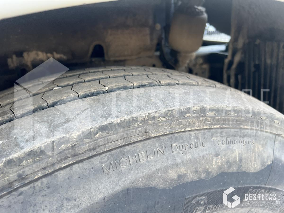 Cabeza tractora MAN TGX 18.520: foto 10