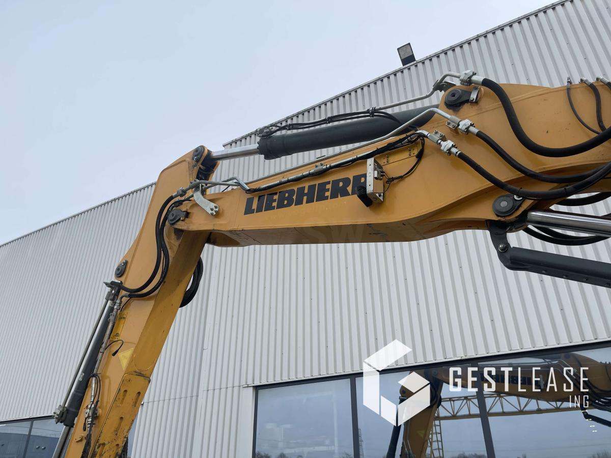 Excavadora de cadenas Liebherr R926 LC: foto 11