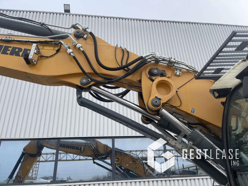 Excavadora de cadenas Liebherr R926 LC: foto 10