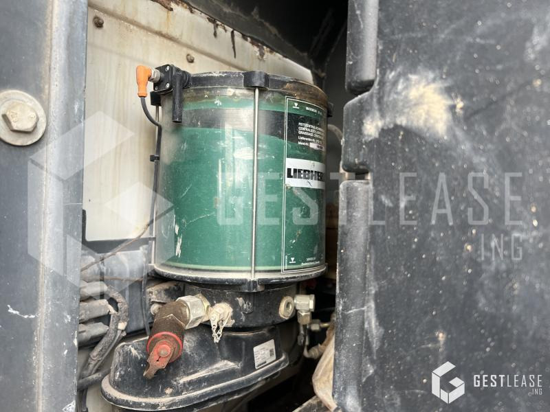 Excavadora de cadenas Liebherr R946LC: foto 13