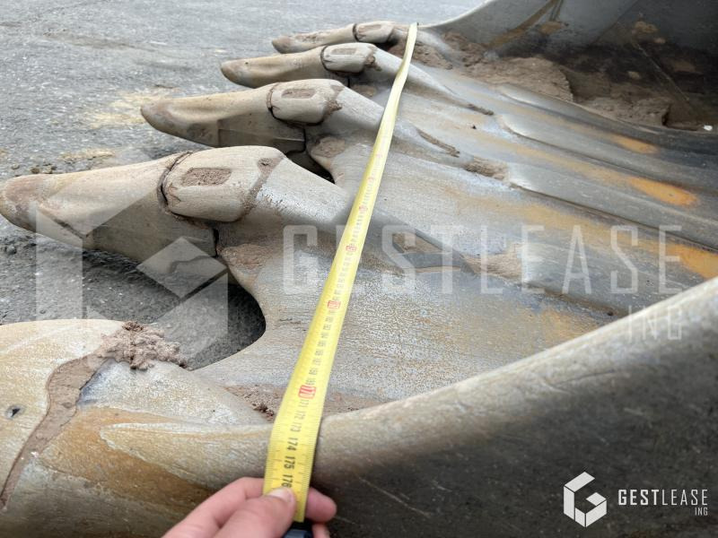 Excavadora de cadenas Liebherr R946LC: foto 17