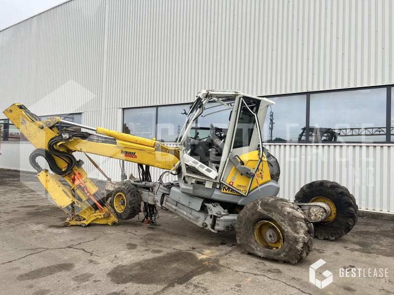 Menzi-Muck M220 - Retroaraña: foto 1 Menzi-Muck M220 - Retroaraña: foto 1