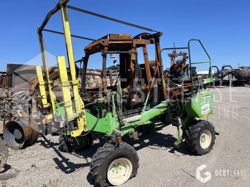 Tecnoma VITIS 480 T - Tractor zancudo: foto 1 Tecnoma VITIS 480 T - Tractor zancudo: foto 1