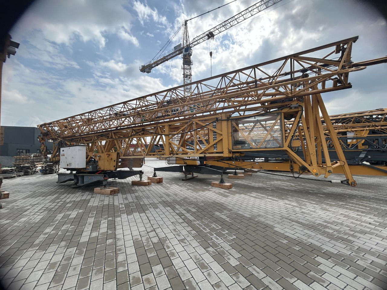 Liebherr 71k - Grúa torre: foto 1 Liebherr 71k - Grúa torre: foto 1