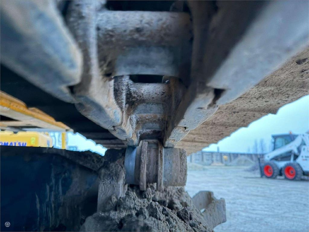 Excavadora de cadenas JCB JC 220 LCT4: foto 17