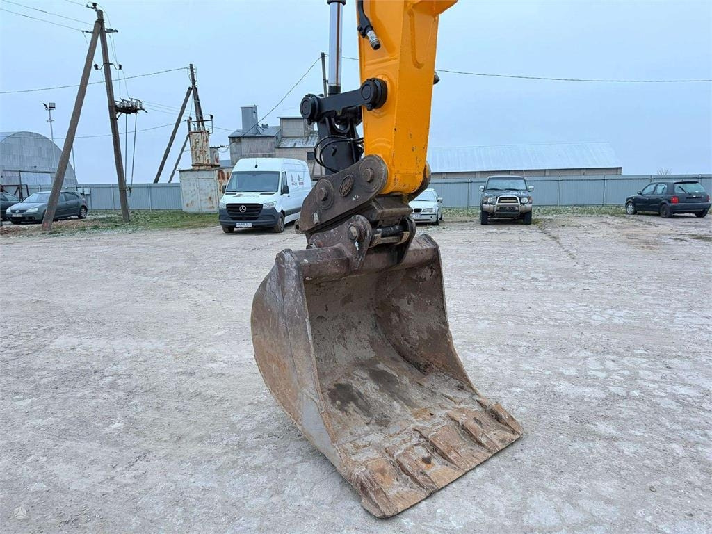 Excavadora de cadenas JCB JC 220 LCT4: foto 7